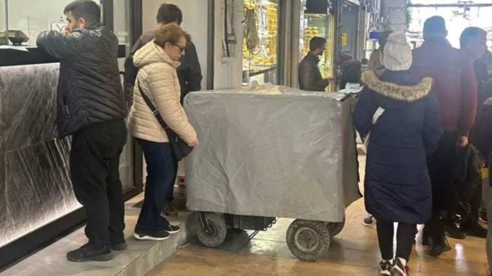 Merkez bankası çarşıdan hergün 260 milyon dolar topluyor...