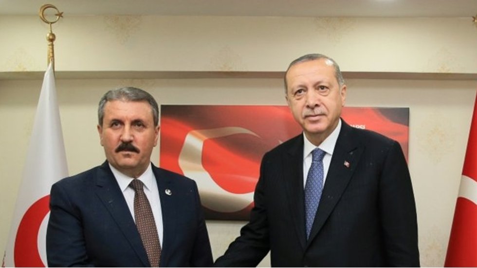 B&uuml;t&uuml;n muhalefeti 'ter&ouml;r'le su&ccedil;layan Cumhur&rsquo;un K&uuml;&ccedil;&uuml;k ortağı Destici '&ouml;zerklik' de istemiş