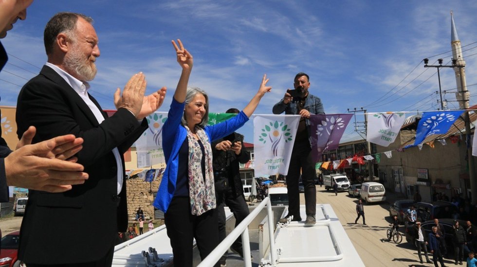 Yeşil Sol Parti: 7 Haziran&rsquo;da olduğu gibi onlara yine kaybettireceğiz