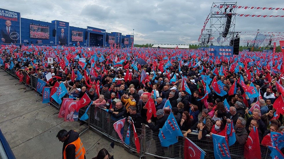 İstanbul&rsquo;da AKP ve MHP&rsquo;nin oyları azalırken CHP&rsquo;ninki y&uuml;kseldi, Kılı&ccedil;daroğlu&rsquo;nun oyları y&uuml;kselirken, Erdoğan&rsquo;ın oyları geriledi