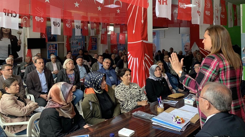 AKP; PKK, H&Uuml;DAPAR ve FET&Ouml; ile kol kola geziyor