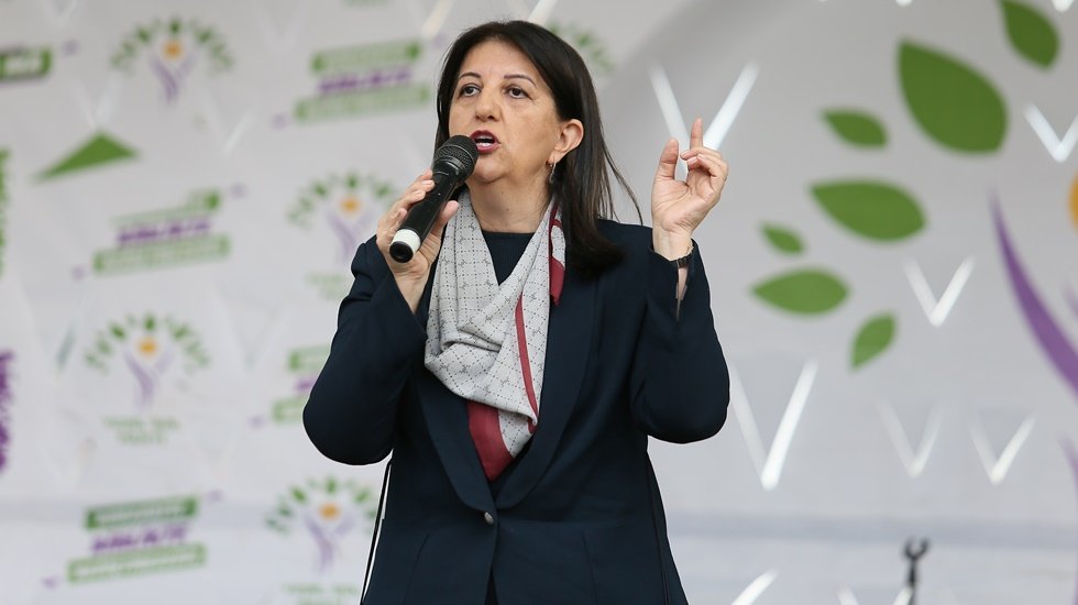Pervin Buldan: "Bu iktidara karşı dimdik ayakta olacağız"