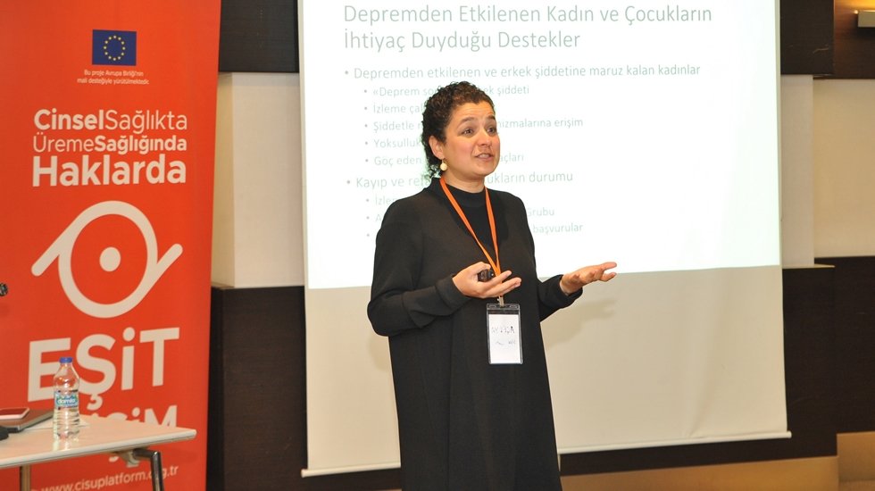 Deprem bölgesinde erkek şiddeti bitmiyor