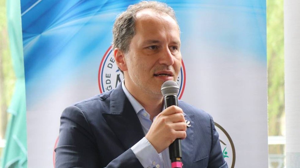 Yeniden Refah Partisi Cumhurbaşkanı adayını a&ccedil;ıkladı&hellip;