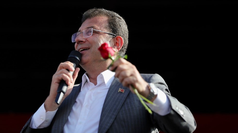 İstanbul&rsquo;u kaybetme kaygısı İmamoğlu'nu yeniden İBB'ye y&ouml;neltti&hellip;