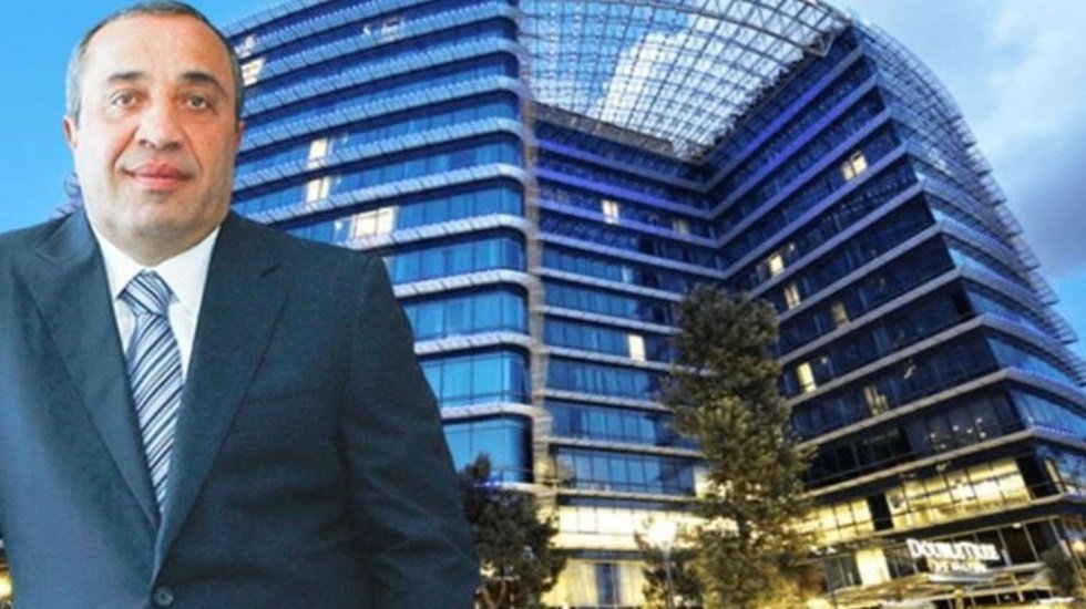 İş insanı isyan etti: &ldquo;2 milyar dolar zarar ettim. Mallarımı yarı fiyatına sattım"