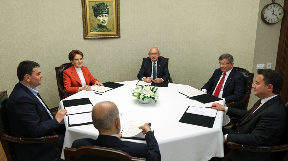 Kılı&ccedil;daroğlu, Millet İttifakı liderleri ile bir araya geldi