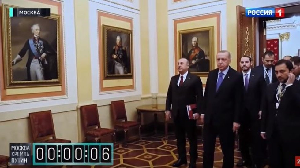 Kılı&ccedil;daroğlu'ndan Erdoğan'a 'Putin' hatırlatması: &ldquo;Koridorda bekletti&rdquo;