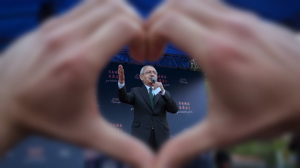 Kılı&ccedil;daroğlu Niğde'den seslendi: &ldquo;B&uuml;t&uuml;n k&ouml;y okulları yeniden a&ccedil;acağız&rdquo;