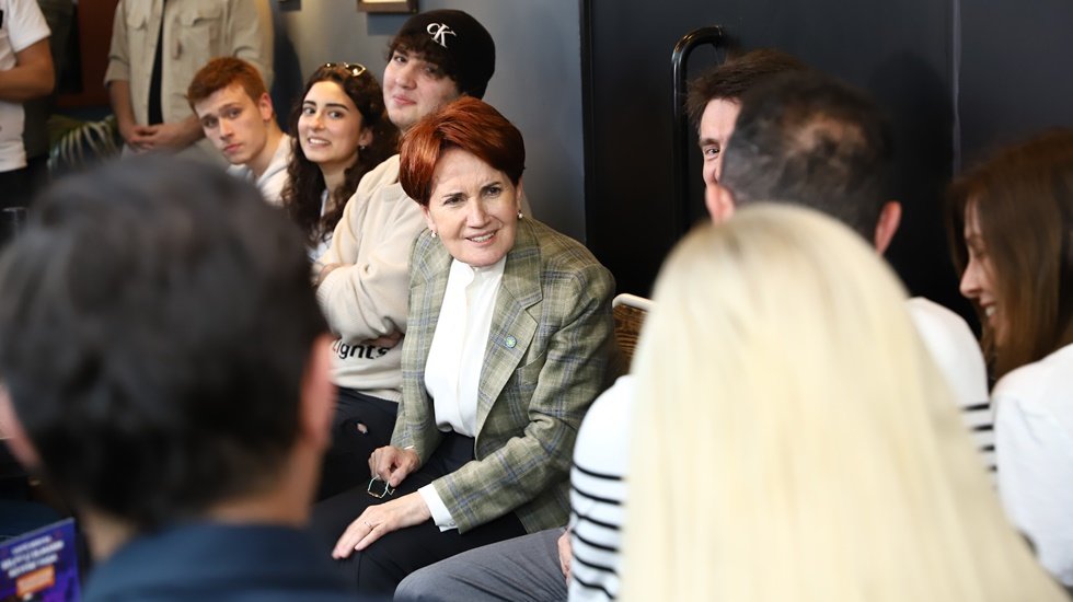 Meral Akşener'den &Uuml;mit &Ouml;zdağ sorusuna yanıtı!