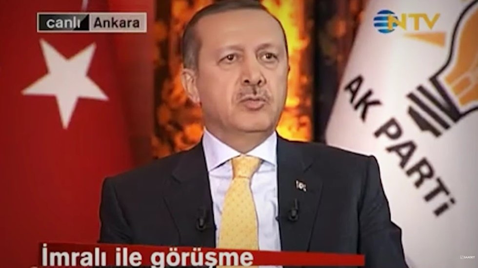 Saadet Partisi&rsquo;nden Erdoğan videosu: "İmralı'yla dirsek temasında olanları unutma!"