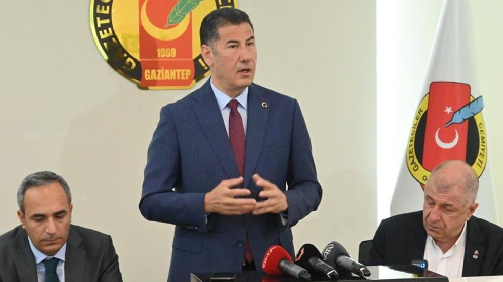 Sinan Oğan&rsquo;dan şok s&ouml;zler: &ldquo;Muhalefet yarım puan farkla se&ccedil;im kazanırsa bunlar T&uuml;rkiye&rsquo;yi kaosa g&ouml;t&uuml;r&uuml;r&rdquo;