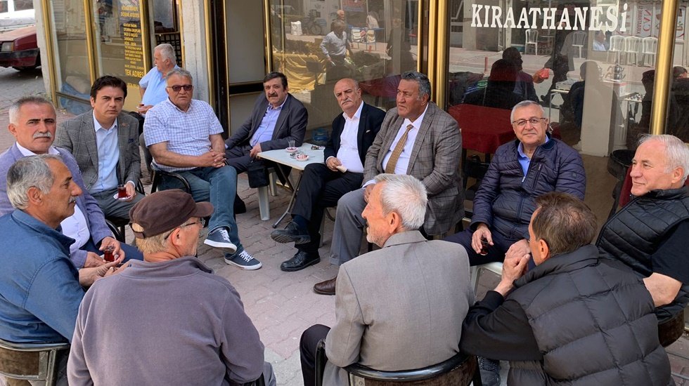 Sokak "ikinci turda Kılı&ccedil;daroğlu kazanacak&rdquo; diyor