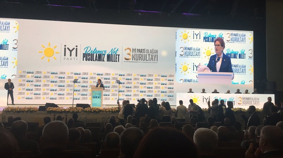 Akşener&rsquo;den kurultay konuşması: CHP&rsquo;den 15 vekil istedik. Hayatımın en b&uuml;y&uuml;k pişmanlığıdır.