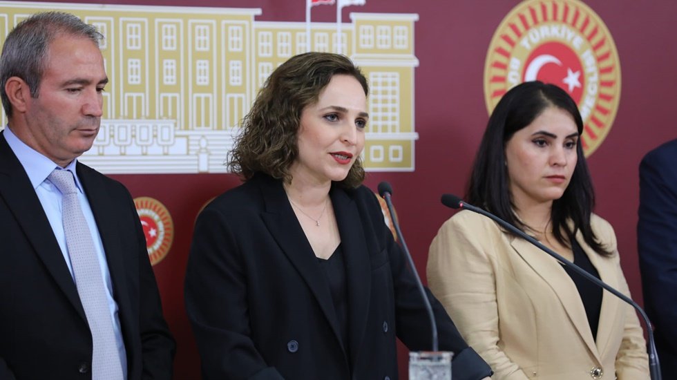 YSP'li Doğan, Şırnak'ta sosyal yardımların kesilme nedenini sordu...