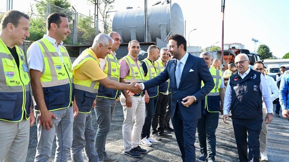 Başkan Akpolat Çalışma Arkadaşlarının Kurban Bayramı’nı Kutladı