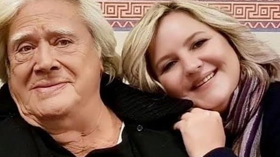 Cüneyt Arkın'ın yazdığı şiir şarkı oldu