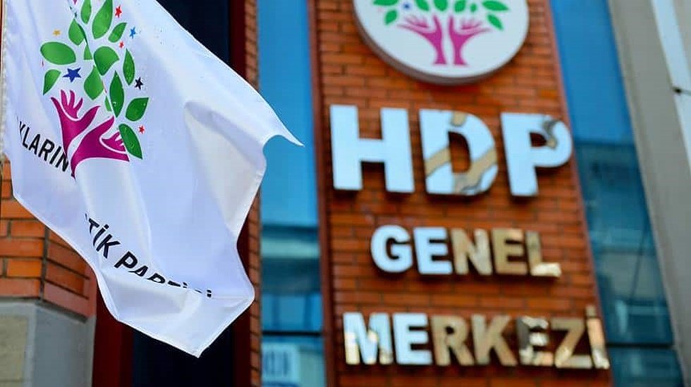 Yargıtay, AYM'den HDP'nin Hazine yardımına tedbir konulmasını istedi.