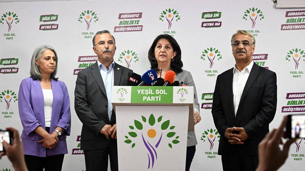 HDP ve YSP'de kurultay s&uuml;reci başlıyor. Yeni isim gelebilir