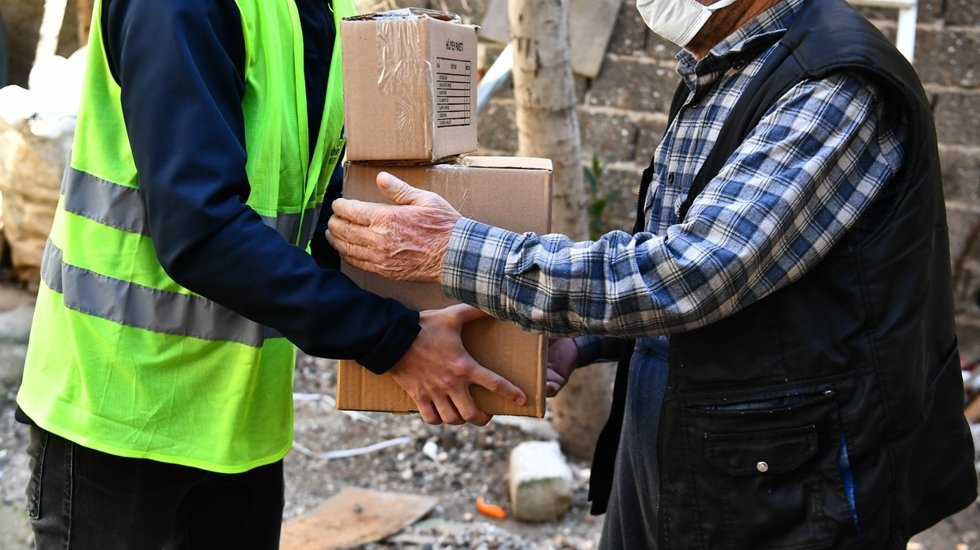 İzmir&rsquo;de 77 bin haneye bayram m&uuml;jdesi