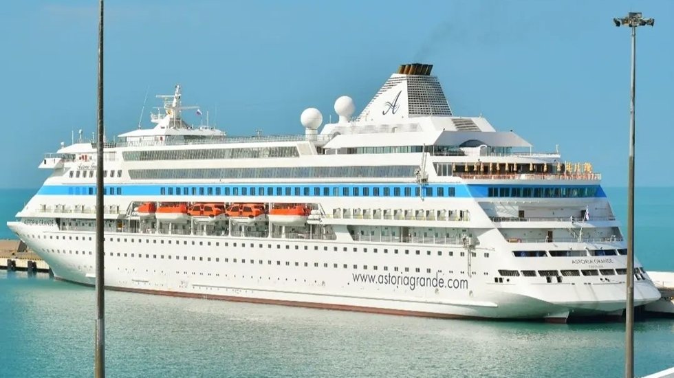 Kruvaziyer turizminin yıl sonu hedefi 1.5 milyon ziyaret&ccedil;iye ulaşmak!