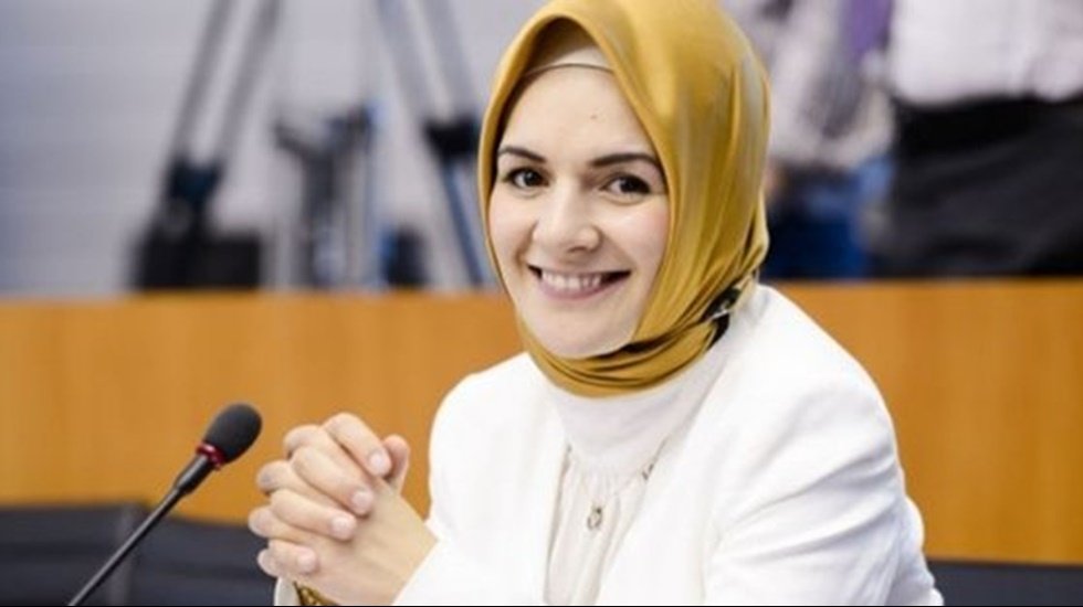 Mahinur Özdemir Göktaş kimdir?