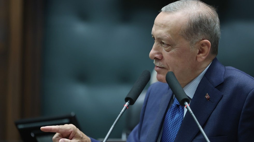 Erdoğan talimat verdi: AKP, yerel se&ccedil;ime 4 aşamalı planla gidecek.