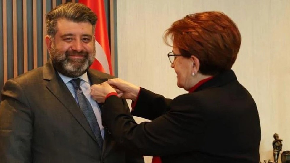 Rozetini Meral Akşener&rsquo;in taktığı Ke&ccedil;eciler İYİP&rsquo;den istifa etti