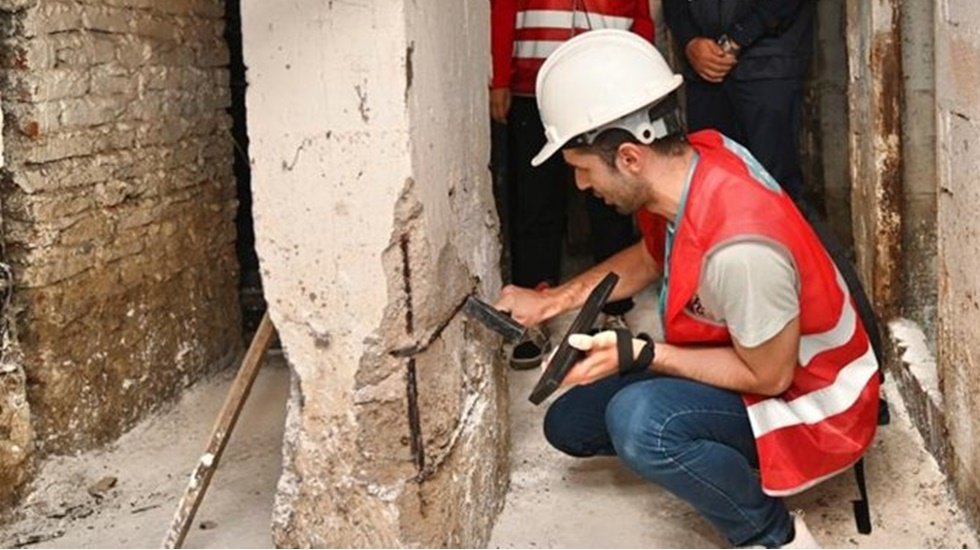 Sadece eskiler değil 99'dan sonra yapılan binalar da tehlikede!