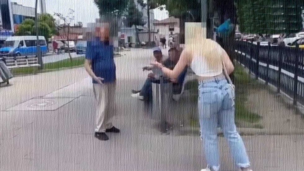 Sakarya'da gerici biri! '76 yaşındayım, beni tahrik ediyorsun&rsquo; s&ouml;zleriyle gen&ccedil; kadını taciz etti