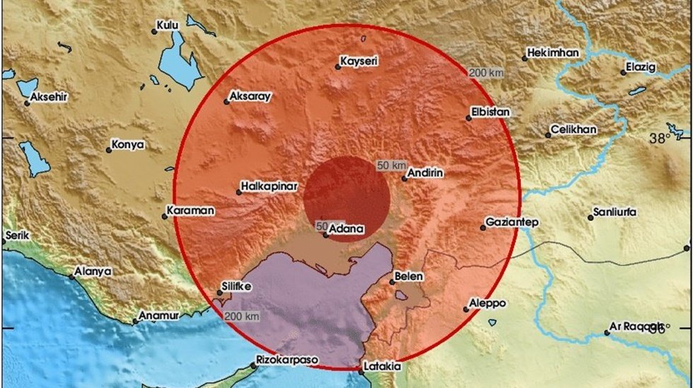 Adana'da deprem Komşu illerden de hissedildi...