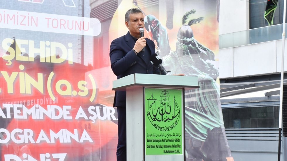 Bozkurt: “Bugünü unutmamalıyız. Unutursak insanlığımızı unuturuz”