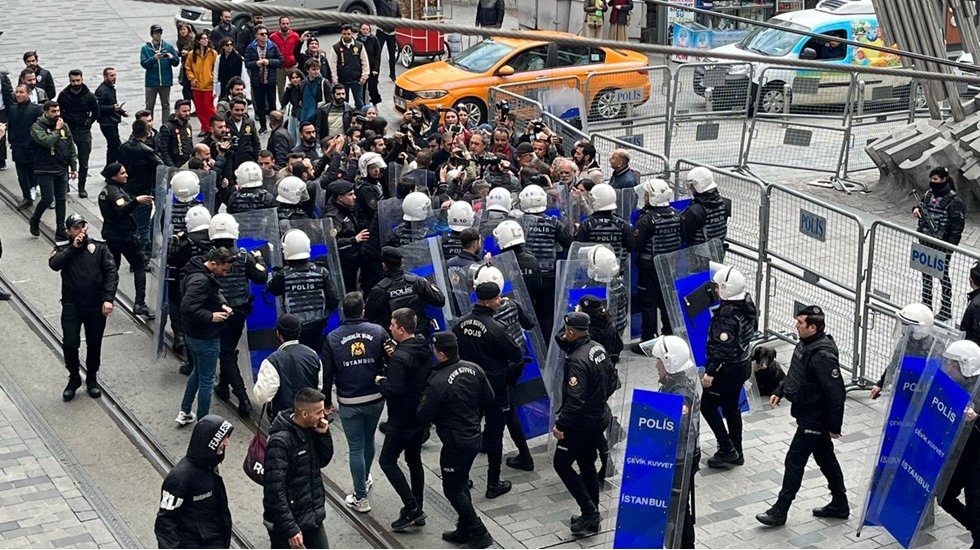 Cumartesi Anneleri'ne polis şiddeti bilirkişi raporunda yer aldı