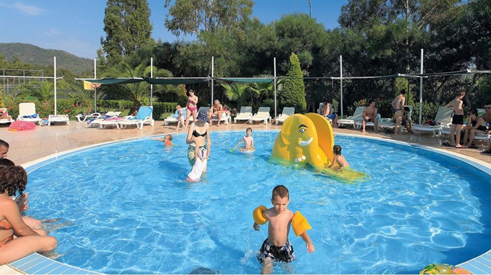 En kirli deniz, en temiz havuzdan daha mı iyi?