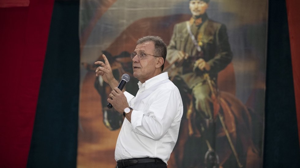 Başkan Se&ccedil;er: &ldquo; Mersin'deki 13 il&ccedil;e belediyesinin &ccedil;oğunu CHP&rsquo;li yapacağız&rdquo;