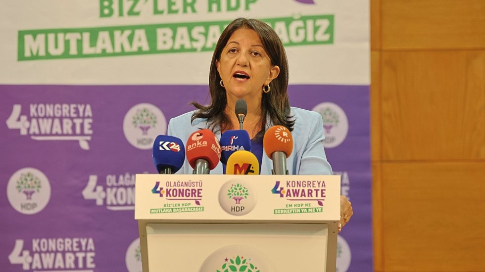 HDP 4&rsquo;&uuml;nc&uuml; Olağan&uuml;st&uuml; Kongresi... Buldan: &ldquo;K&uuml;rt sorununun demokratik yollardan &ccedil;&ouml;z&uuml;m&uuml; i&ccedil;in m&uuml;cadeleyi b&uuml;y&uuml;teceğiz&rdquo;