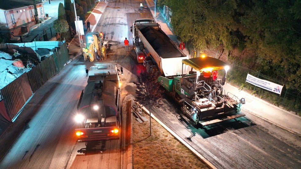 Küçükçekmece’de 4 yılda 113 kilometre yolun asfaltı yenilendi