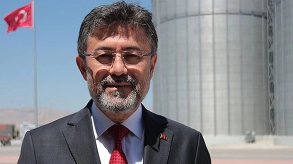 Bakan Yumaklı'ya g&ouml;re '&Ccedil;ift&ccedil;i memnun'