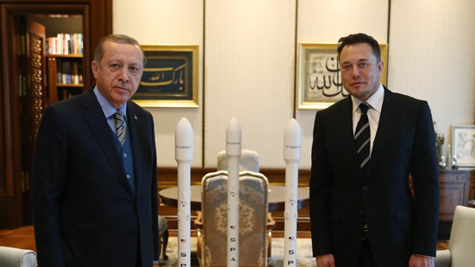 Elon Musk T&uuml;rkiye'de fabrika kuracak mı?