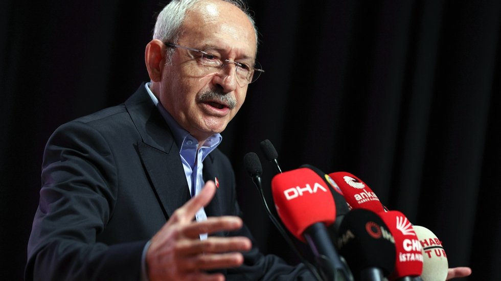 Kılıçdaroğlu'ndan Suriye’de sivilleri hedef alan saldırılarla ilgili 3 dilde açıklama...