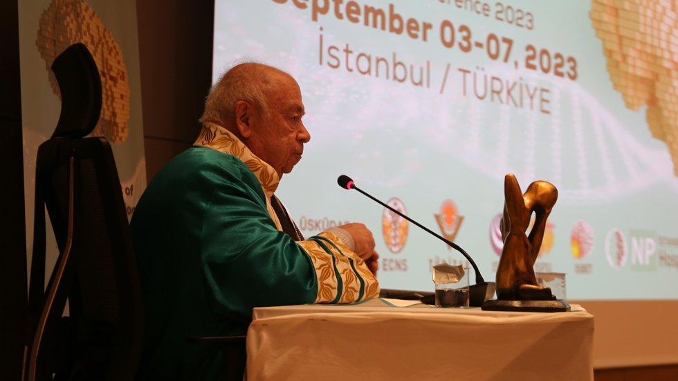 Prof. Dr. Buchsbaum: “İnsanın genetik koduna göre ilaç reçete edilebilir”