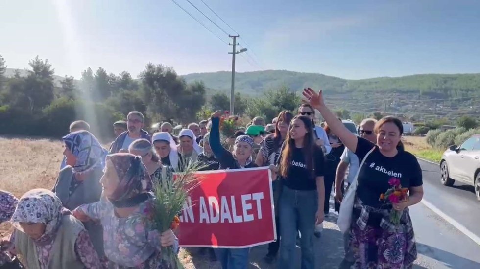 K&ouml;yl&uuml;ler Akbelen i&ccedil;in mahkemeye doğru y&uuml;r&uuml;y&uuml;şe ge&ccedil;ti...