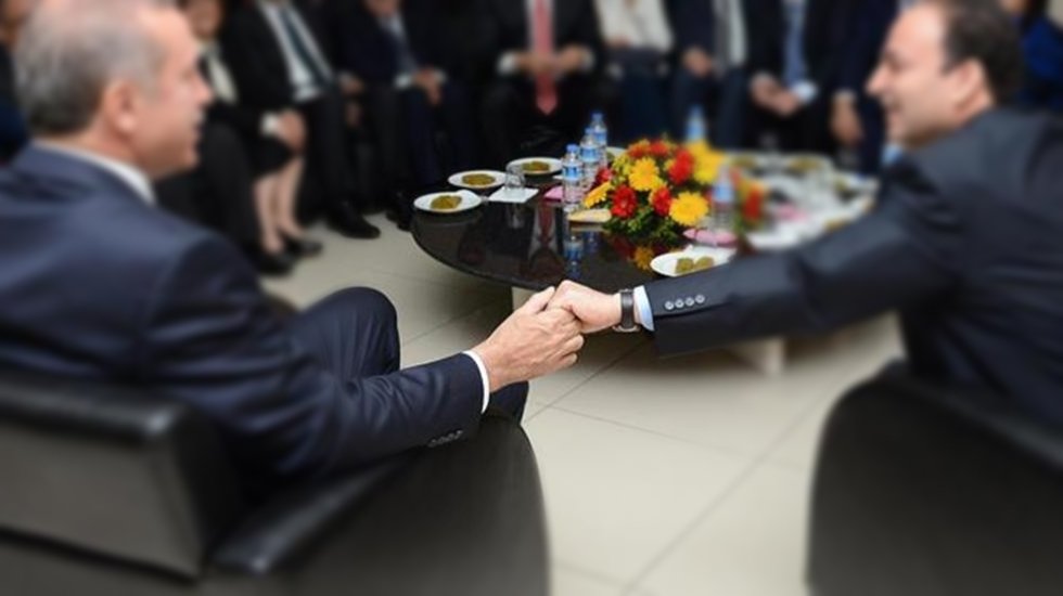 Şok iddia! &lsquo;HEDEP ile AKP dolaylı g&ouml;r&uuml;ş&uuml;yor&rsquo;