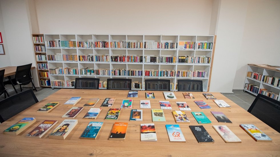 68 kuşağının K&uuml;lt&uuml;r 68 K&uuml;t&uuml;phanesi a&ccedil;ıldı