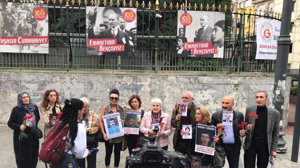 İsmi AKP'nin İBB adaylığı i&ccedil;in ge&ccedil;en Ali Yerlikaya "Yaşadıkları mağduriyet" demişti: Cumartesi Anneleri'ne 5 yıl sonra polis m&uuml;dahale etmedi