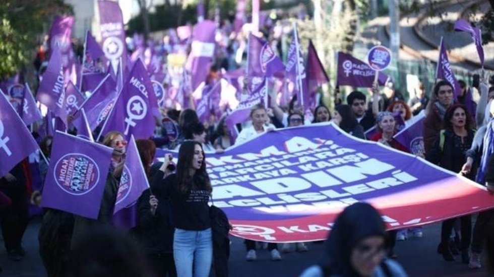 Laiklik ve &Ouml;zg&uuml;rl&uuml;k i&ccedil;in Kadın Mitingi&hellip;
