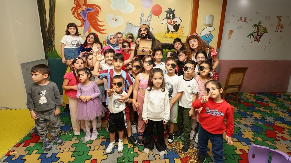 Oyun Perisi, &ccedil;ocukların hayallerini ger&ccedil;eğe d&ouml;n&uuml;şt&uuml;r&uuml;yor.