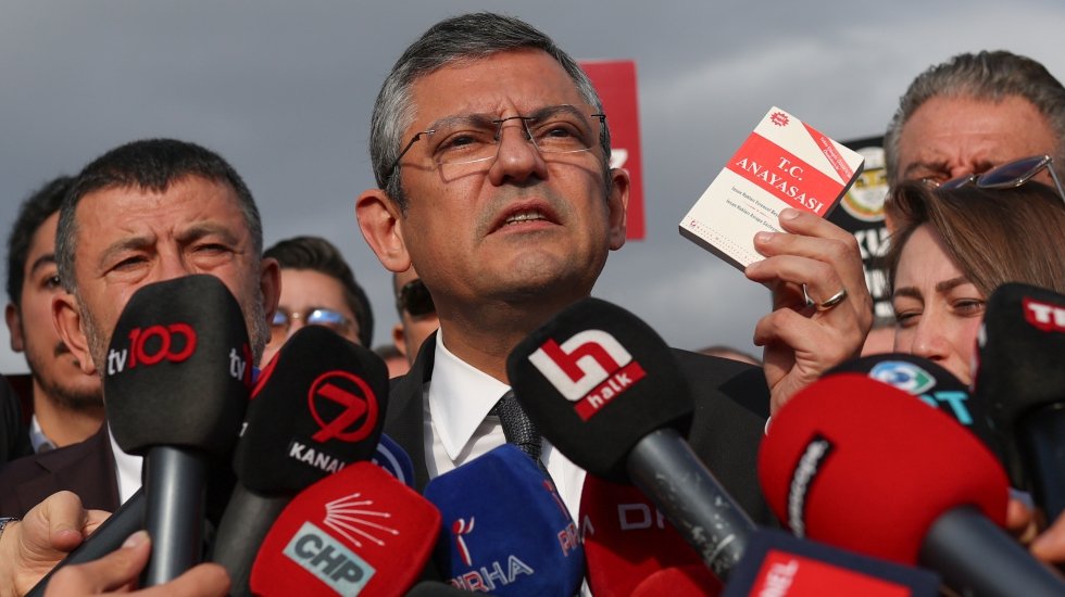 &Ouml;zel: Erdoğan liderliğinde bir kalkışmayla karşı karşıyayız