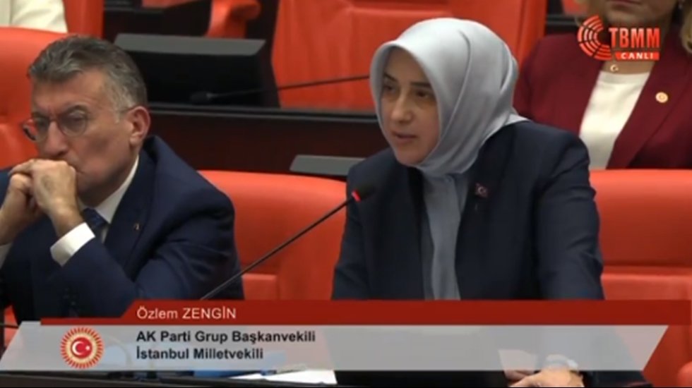 AKP'li &Ouml;zlem Zengin'den 'Allah'ın gazabı' a&ccedil;ıklaması: Şu an siyaset yapma zamanı değil