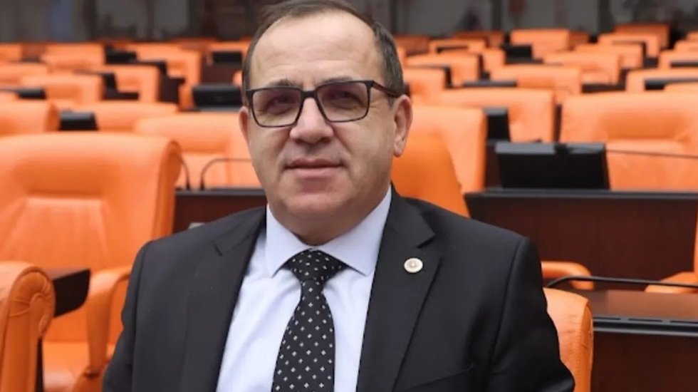 Ateş&rsquo;ten &ccedil;ok sert kapit&uuml;lasyon &ccedil;ıkışı: &ldquo;BAE santrallerine ka&ccedil; dolar alım garantisi verdiniz?&rdquo;